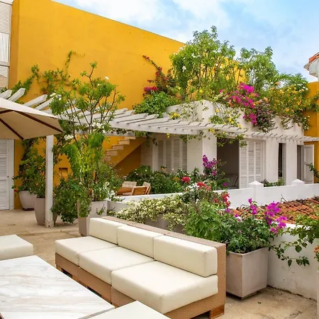 Hotel Casa Raynes By Masaya 4*